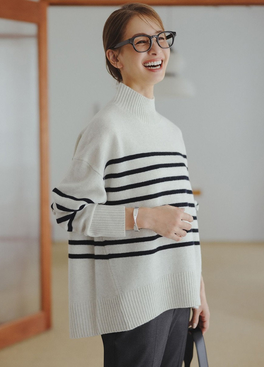 喀什米爾混紡高領毛衣